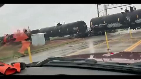 TRAIN DERAILMENT LIVE - TRUMP NEWS