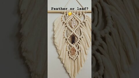 Tomorrow this lovely macrame feather/leaf wall hanging pattern will be up- what do you call it? 🪶🍃