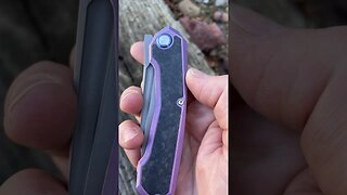 WOW! A PURPLE KNIFE LOOKS COOL! #knife #everdaycarry #edcknife