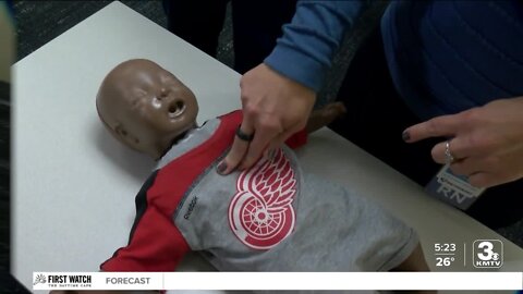 Nebraska Methodist College shares tips on Infant CPR