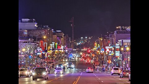 Broadway in Nashville,Tenn