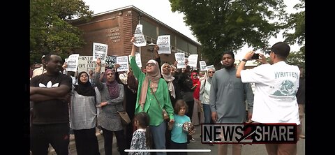 Protesters face off! LGBTQ vs Muslim parents