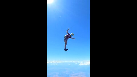 Adventure sky diving