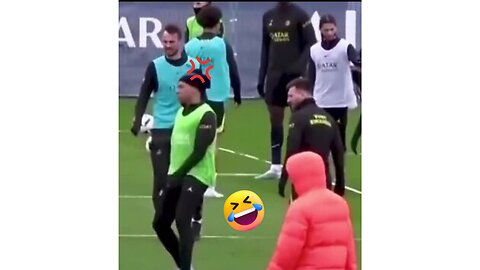 Mbappe is clearly not happy with Messi in the training 👀 | HILARIOUS 😂