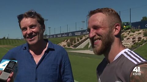 Starstruck Johnny Russell: Celebrity sideline sighting leaves Sporting KC captain giddy