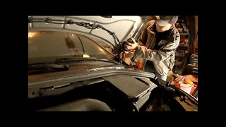 2013 Volvo S60 T5 AWD - Hood Strut Installation