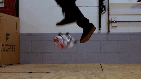 Slow Motion Skateboarding - Pop Shove It Late Kick Flip - DSLR