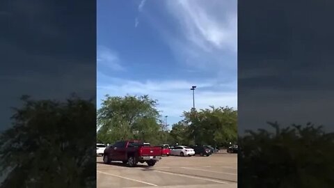 Chemtrailing Hard Over The Woodlands Live With World News Report Today!