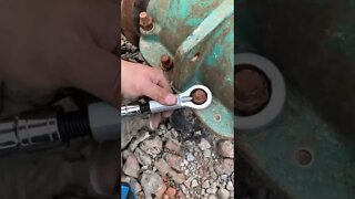 Rusted screw removal method😄👏 #how #tips #foryou
