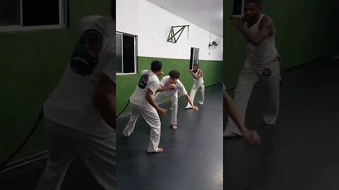 Treino em Grupo de 4 alternando ataque e defesa