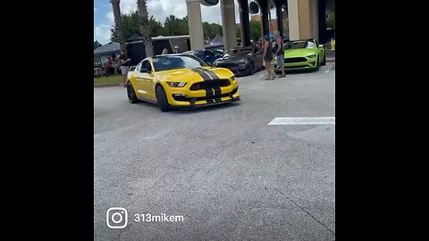 GT350R Yellow