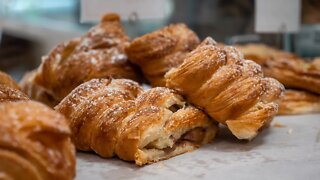 Sourdough apple strudel