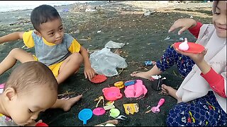 play cooking on the beach