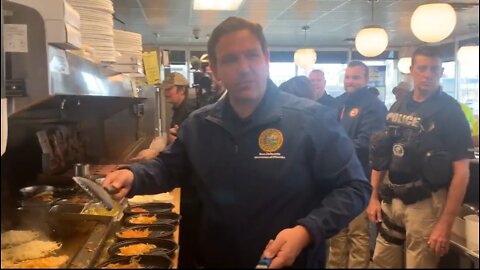 Gov Desantis Cooks At Waffle House For First Responders