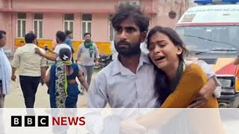 At least 100 killed in crush at India religious event | BBC News