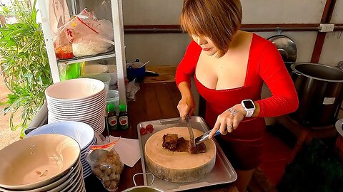 Beautiful Restaurant Owner In Front Of The Military Base - Thai Street Food