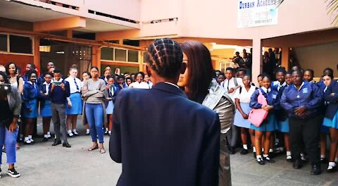 SOUTH AFRICA -Durban - Shekhinah visit Durban schools (Videos) (k3X)