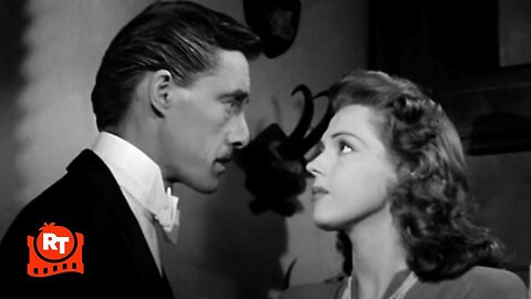 House of Frankenstein (1944) - Dracula Seduces Rita Scene