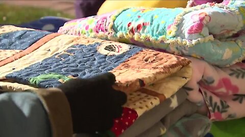 The Comfort Clan: Johnstown club cranks out dozens of quilts for Colorado wildfire victims