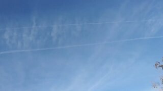 CHEMTRAILS FLORIDA NOV 18 2022 4:30 PM CENTRAL