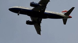 British Airways A319 close up landing at LHR London Heathrow UK. Plane Spotting At Myrtle Avenue