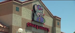Chuck E Cheese's sneaky pizza delivery