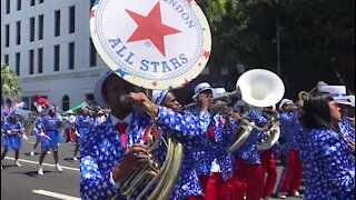 SOUTH AFRICA - Cape Town - Annual Street Parade or Tweede Nuwe Jaar Minstrels Carnival (with Video) (EV9)