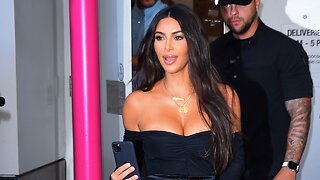 Kim Kardashian Debuts Ombré Hair