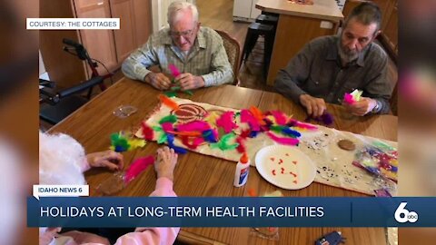 Making The Holidays Happy at Long-Term Care Facilities