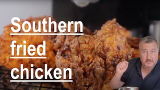 Juicy & crispy Southern Fried Chicken with amazing gravy