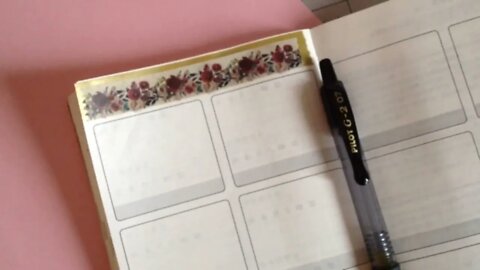 2022 Hobonichi Avec A6 Calendar | Writing Chats