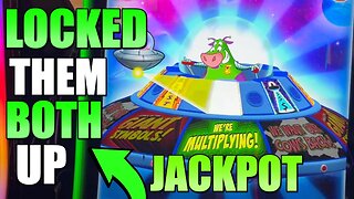 I GOT LUCKY AND LOCKED UP BOTH SLOT MACHINES WITH JACKPOTS on Invaders Attack From Planet Moolah