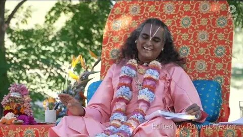 Yamuna Kinare cantado por Paramahamsa Vishwananda, 1º Darshan no novo Ashram de Itália