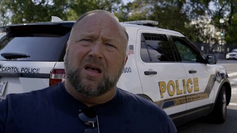 Exclusive! Capital Police Harass Alex Jones For Covering Peaceful September 18 Demonstration