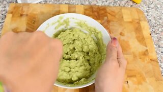 Avocado and Garlic Spread Recipe | Granny's Kitchen Recipes