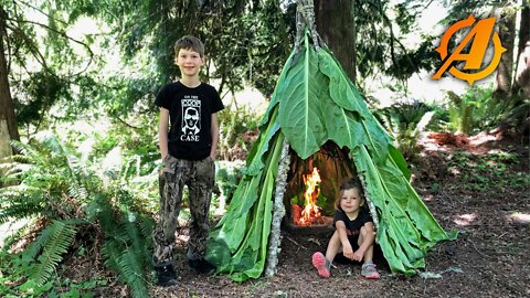 Waterproof Survival Teepee Shelter Build - Bushcraft Style With Skunk Cabbage