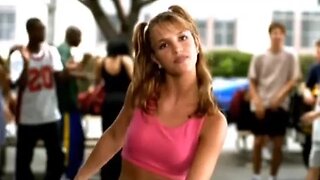 RARE Britney Spears - ...Baby One More Time: Behind The Scenes