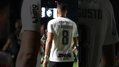 Canto da Fiel com o time do Corinthians entrando em campo contra o Vasco #Shorts