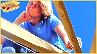 Reciprocal Roof Frame Construction Complete! | Shae's Earthbag Bedroom | Weekly Peek Ep111