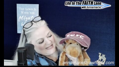 Q/A w Coach Annamarie - Faith Lane LIVE 3/9/22 Camel Day! Mail Call! Answering YOUR Questions!