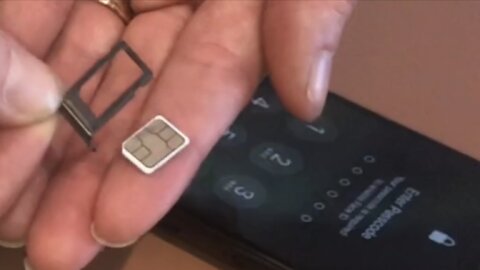 EASILY “remove” or “switch” SIM card in your iPhone or iPad