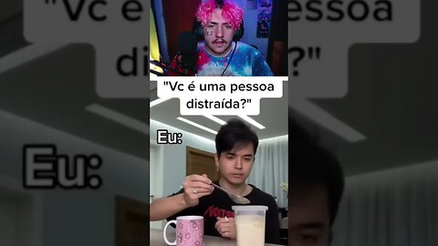 QUANDO VOCÊ TEM AQUELE AMIGO DISTRAÍDO 🌚 - REACT MORIMURA