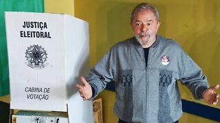 Ex-presidente Lula vota em São Bernardo do Campo | @SHORTS CNN