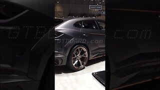 Lamborghini Urus Mansory Venatus is an extreme SUV refined by Mansory based on Lamborghini Urus