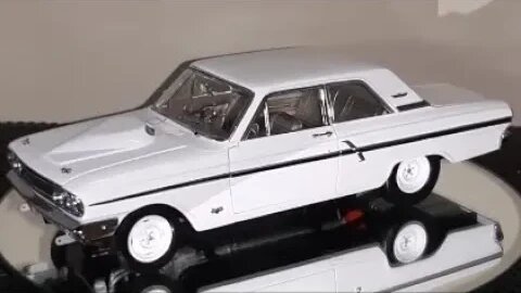 1:18 Premium Diecast Model Cars - 1964 Ford Fairlane Thunderbolt - Precision