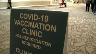 New COVID-19 vaccination clinic opens in Racine’s Regency Mall