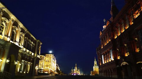RUSSIA - Moscow- Lockdown Travelogue - Moscow's Red Square (Video) (adT)
