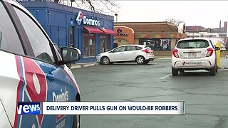 Pizza delivery driver pulls gun on would-be robbers in Akron