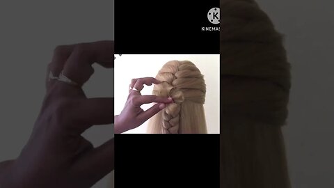 #shorts #viral #shortvideo braids with flowers! banana sikhen@nidhisinghmakeoverhairdres2785