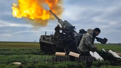 Self-propelled 203-mm gun 2S7 "Pion" destroys the sheltered positions of the AFU in Kislovka area